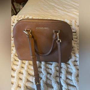 Michael Kors purse great condition